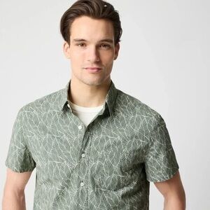 J. Crew Factory Short-Sleeve Printed Flex Casual Shirt Size Medium